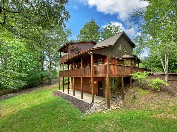 83 Windfield Cir, Blue Ridge, GA 30513