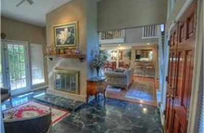 4th image of 10315 Meadow Lake Ln
