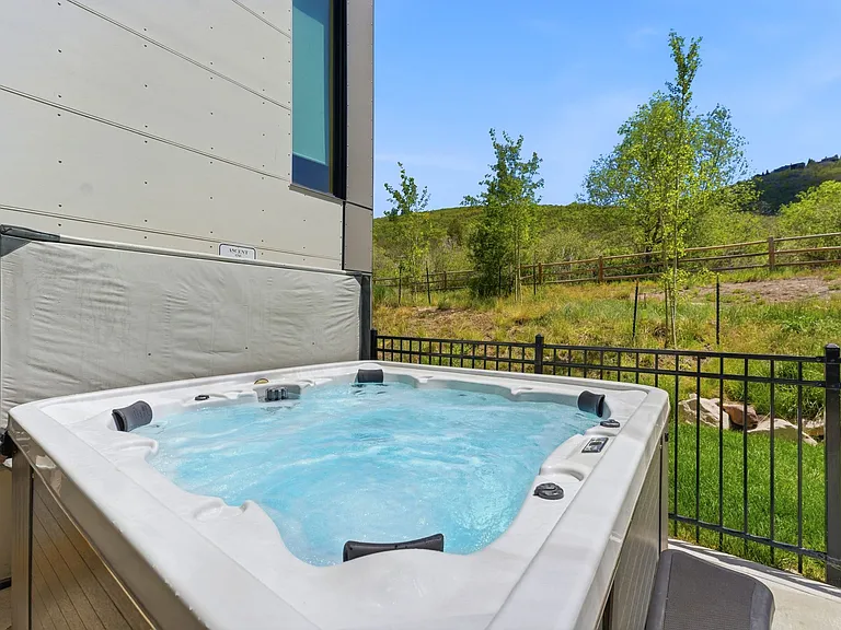 Hot Tub in patio
