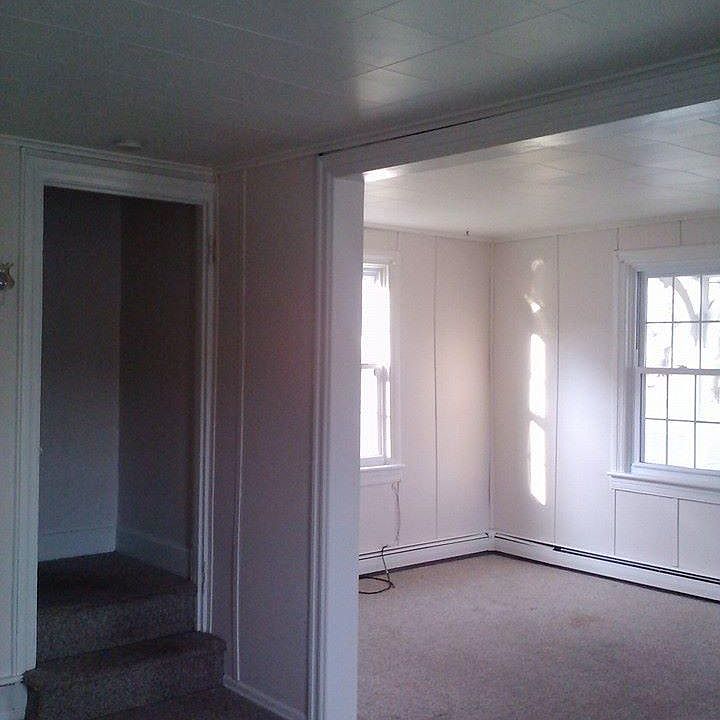 2nd image of 5750 Main St