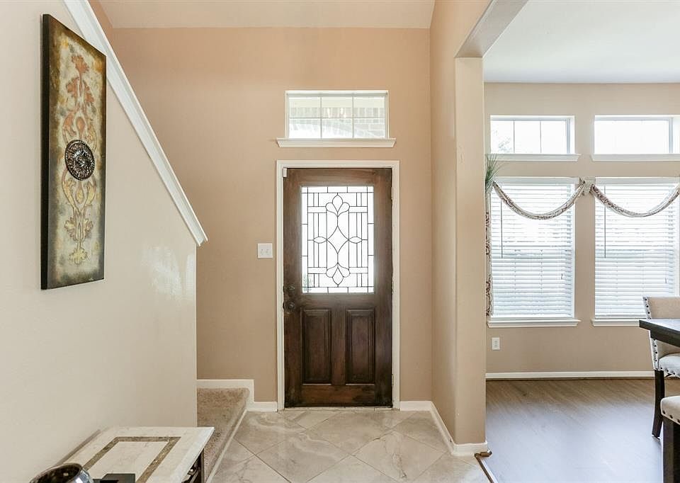 1st image of 22027 Guston Hall Ln