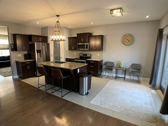 2nd image of 112A Comeau Cres