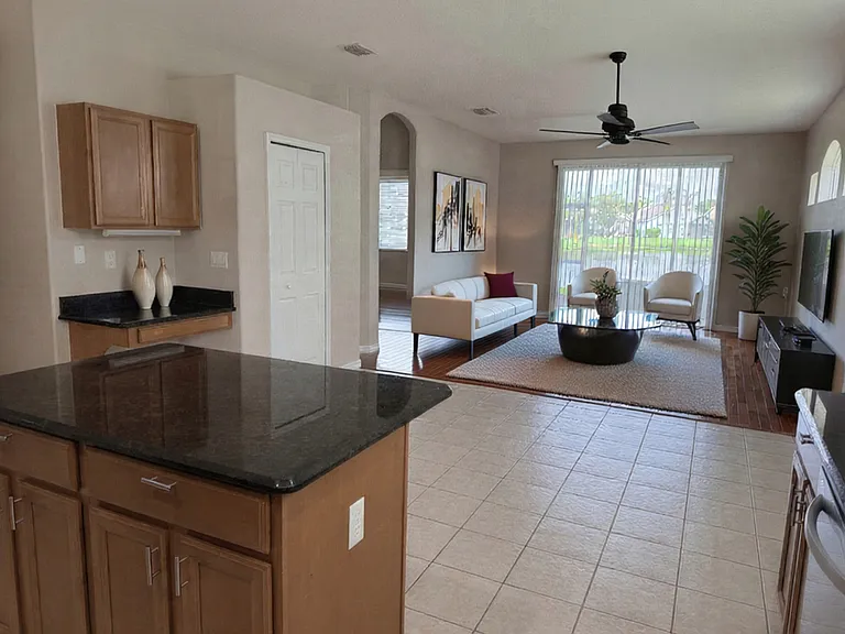 4470 Portage Trl — Photo 9