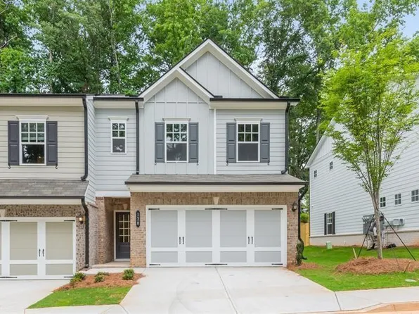 128 Town Walk Dr, Canton, GA 30115