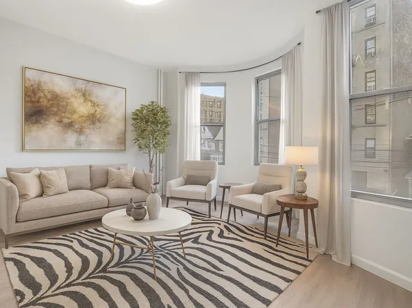 2712 Heath Avenue image 1 of 23