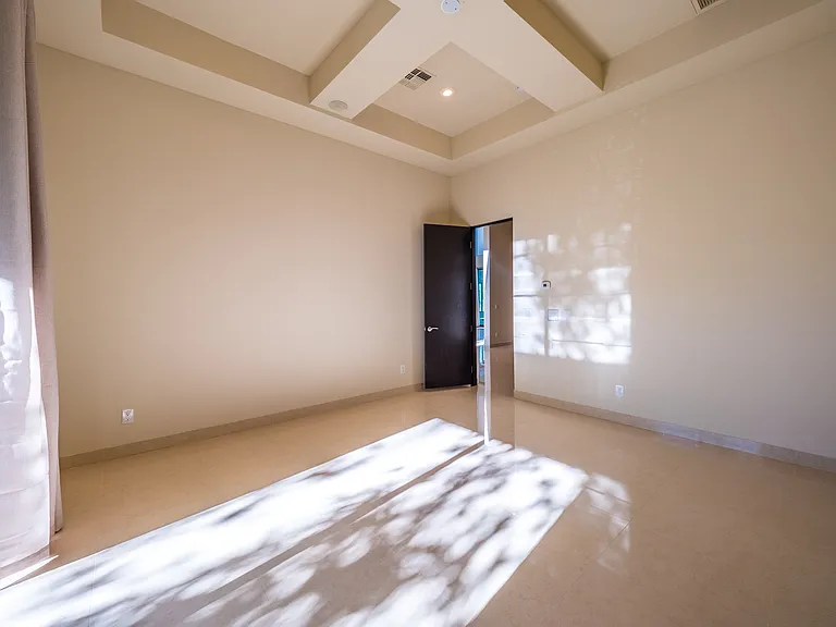 7426 Yonie Ct — Photo 27