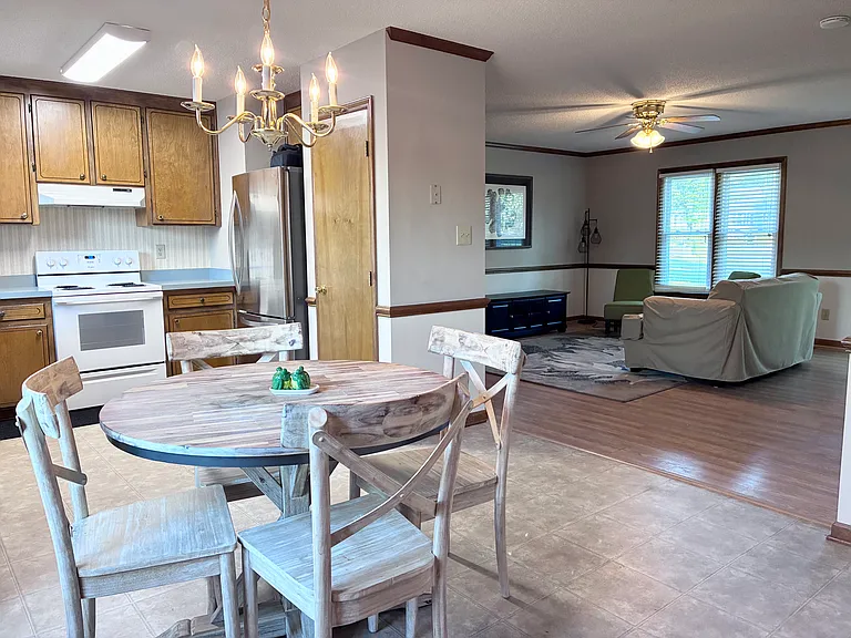 49 Baysprings Ct — Photo 11