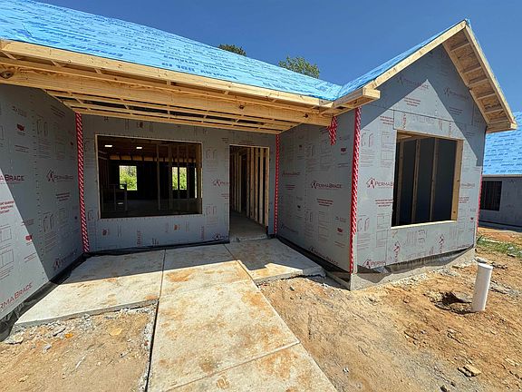 4th image of 1807 Rockwood Dr
