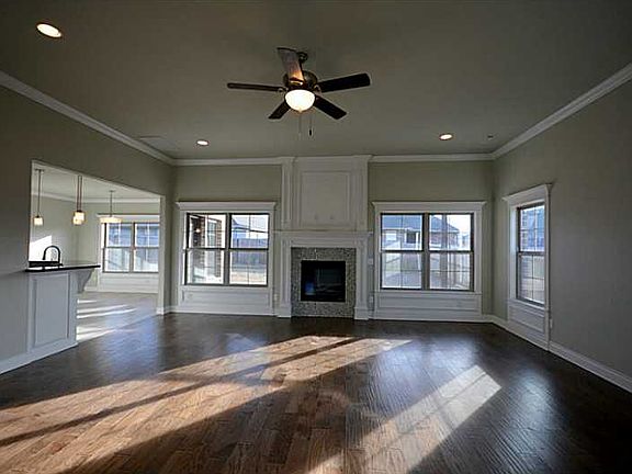 3rd image of 4208 S Candlewood Pl
