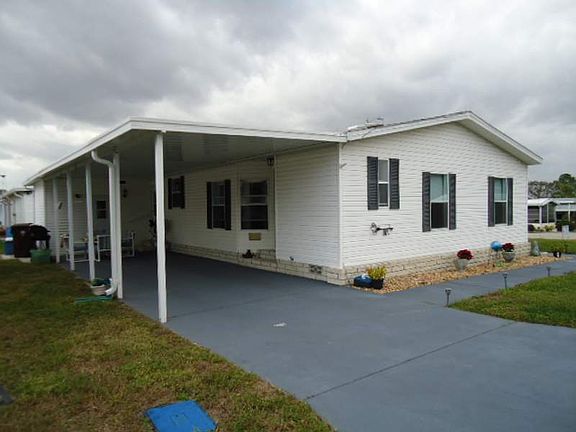 2nd image of 231 Blue Heron Blvd #148