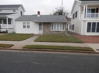 107 E Denver Ave, Wildwood Crest, NJ 08260