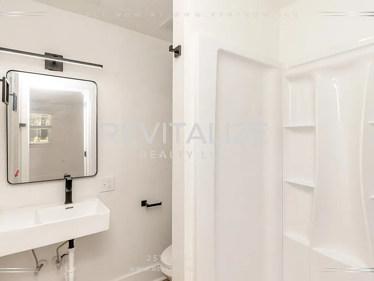 2365 Sybel Dr — Photo 18