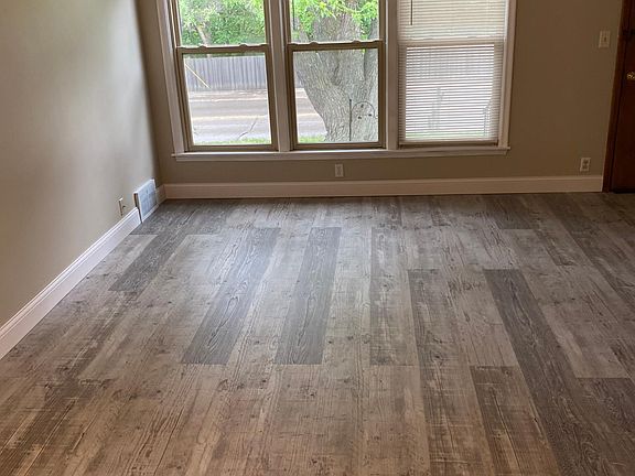 4th image of 4703 France Ave S