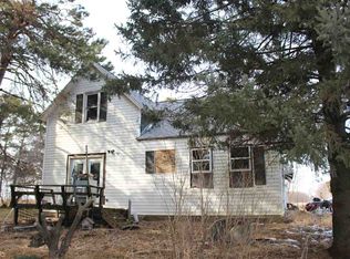 W5902 Cloverdale Rd, Owen, WI 54460