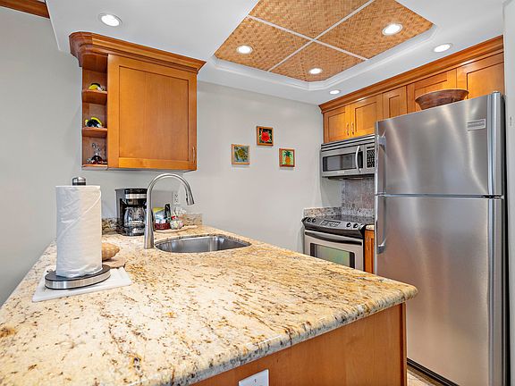 5th image of 2481 Kaanapali Pkwy #413