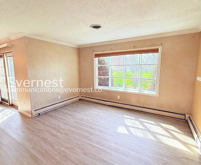 42021 Banbury Ct — Photo 9