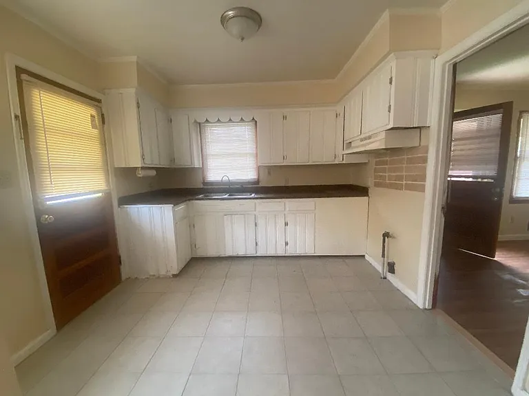 2997 Laney Ave — Photo 14