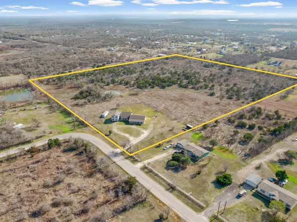 537 Mesa Dr, Del Valle, TX 78617