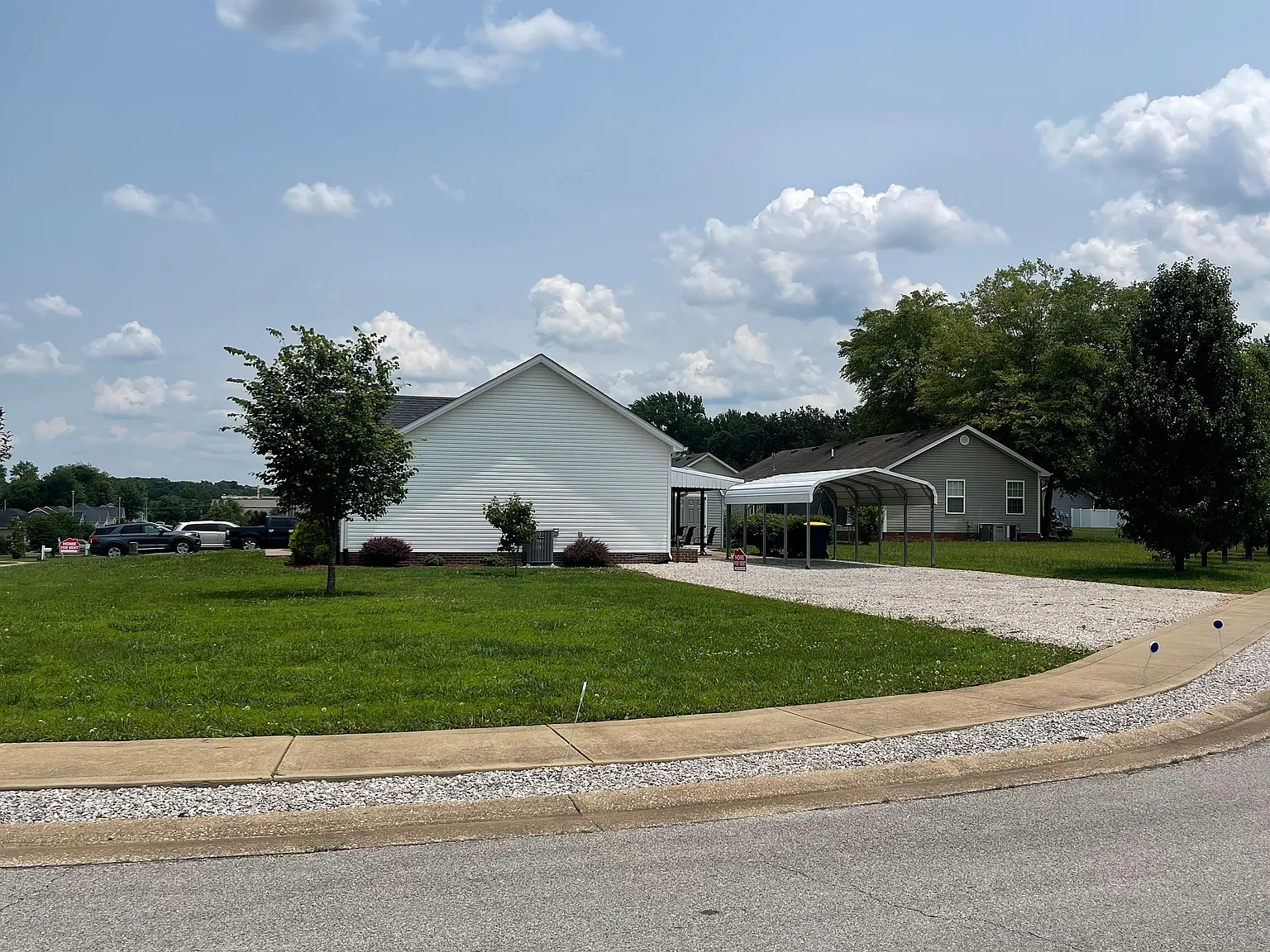 3 bed, 1175 sqft, $1,500 — Photo 2