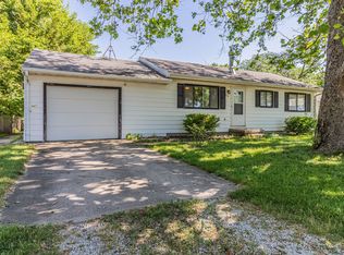 710 E Ethel St, Saint Joseph, IL