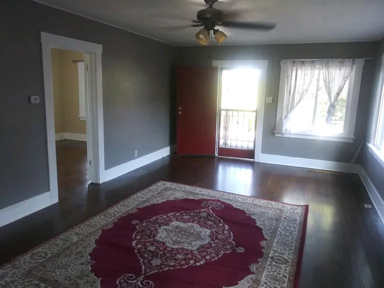 1233 Ralston St — Photo 3