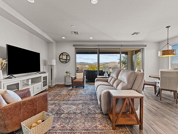 3rd image of 3266 Sparrows Creek Way
