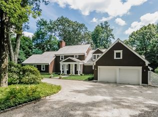 60 Sachem Rd, Weston, CT 06883