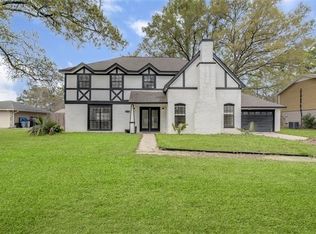 2604 N Woodloch St, Conroe, TX 77385