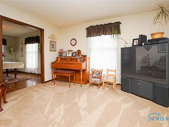 5th image of 1133 Ironwood Dr