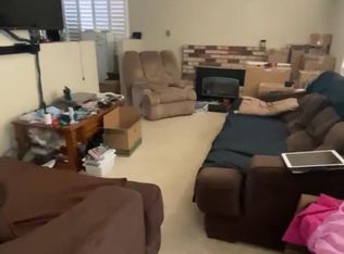 1370 Fairbanks Ct, Dixon, CA 95620