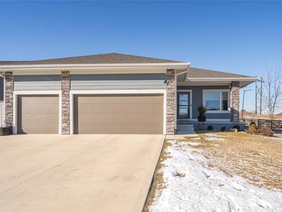 9301 Bellflower Ln, Norwalk, IA, 50211