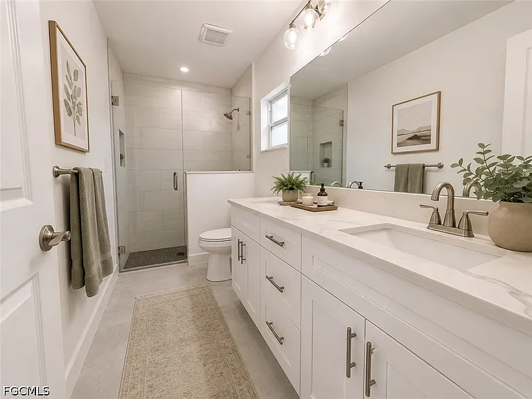 4622 SW 7th Pl — Photo 16