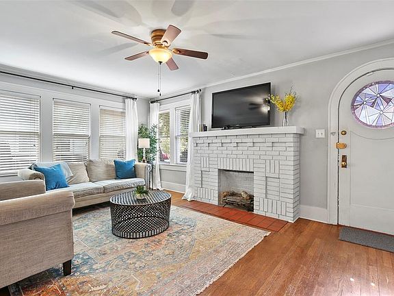 5th image of 307 N Waverly Dr