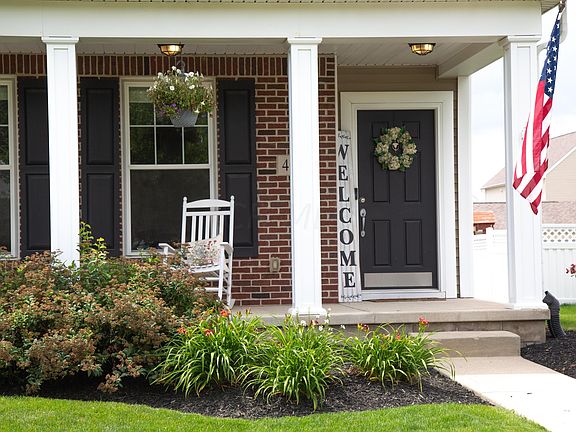 3rd image of 407 Eshlure Ct