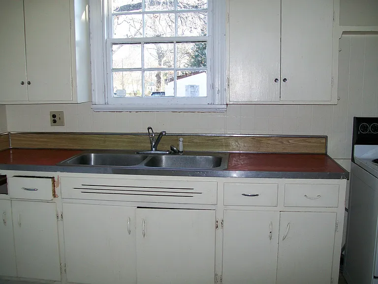 4224 Walmsley Blvd — Photo 3