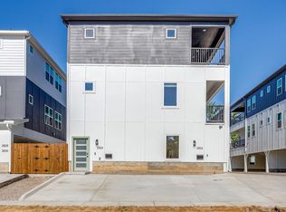 Wayside 2820, Fort Worth, TX 76110