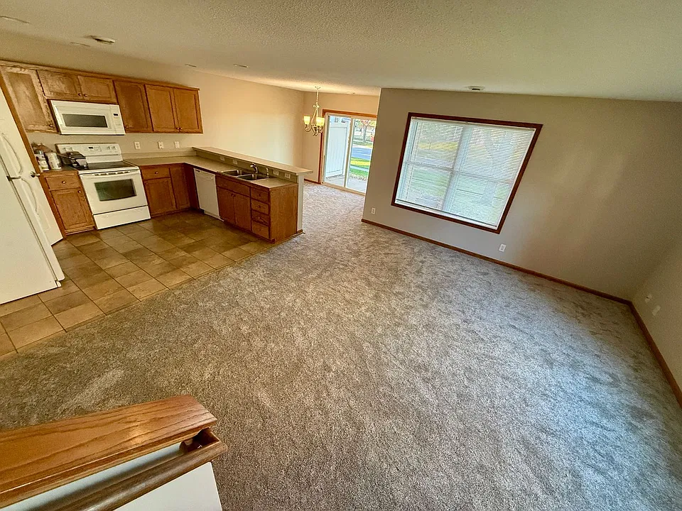 2338 Elianna Dr