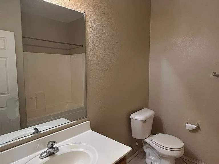 25758 W Nancy Ln — Photo 6