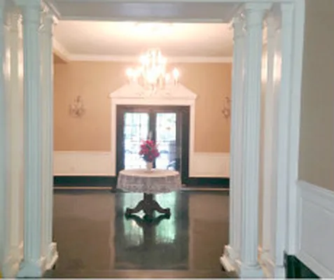 Rented by Eleni Moustakis LREB | media 1