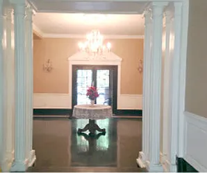 Rented by Eleni Moustakis LREB