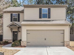 515 Saint Helen Way, Fairburn, GA 30213