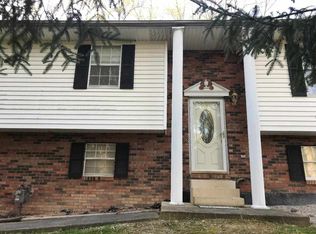 3263 Boy Scout Rd, Ashland, KY 41102