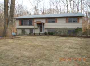 6 Findlay Ct, New City, NY 10956