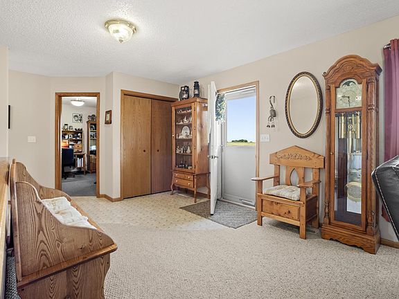 4th image of 13833 91st St SE