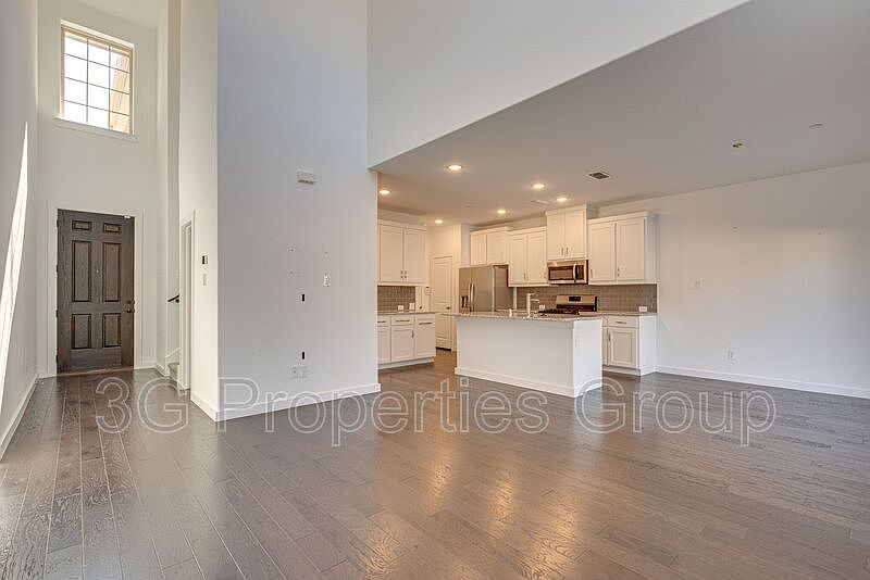 2725 Splendor Ln, Little Elm, TX 75068 | Zillow