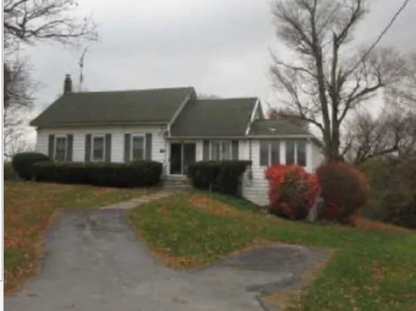 1760 Indian Field Rd, Genoa, NY 13071