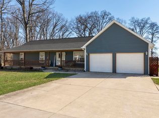 3896 E Hiawatha Dr, Monticello, IN 47960