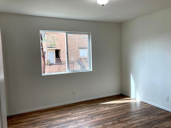 3rd image of 2215 Cazador Dr APT 1