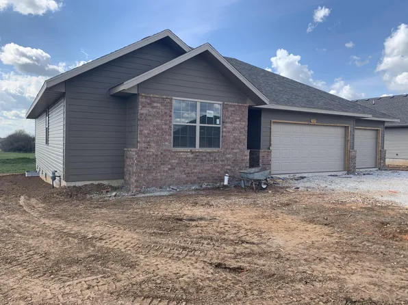 509 N Stella Court, Willard, MO 65781