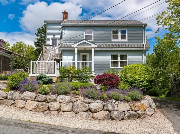 15 Idlewylde Rd, Halifax, NS B3N 1B8